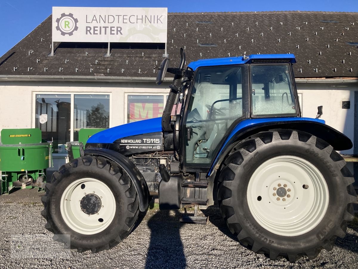 Traktor типа New Holland TS115, Gebrauchtmaschine в Arnreit (Фотография 3)