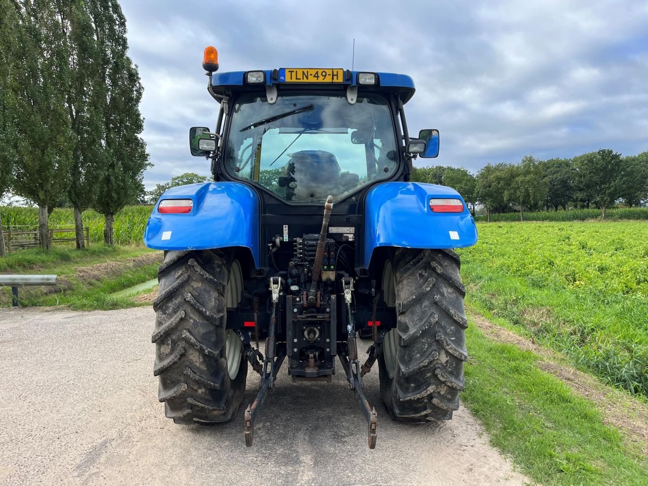 Traktor du type New Holland TS115A, Gebrauchtmaschine en Someren (Photo 8)