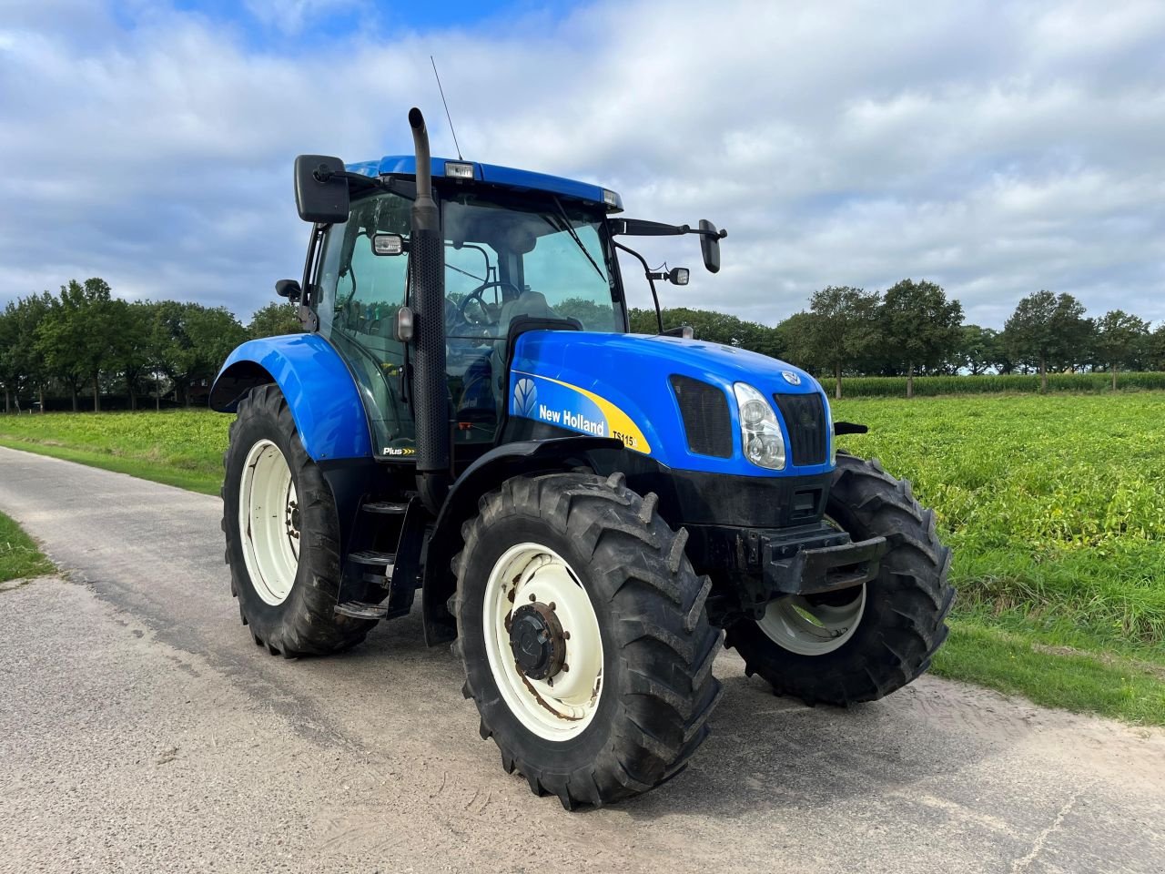 Traktor of the type New Holland TS115A, Gebrauchtmaschine in Someren (Picture 5)