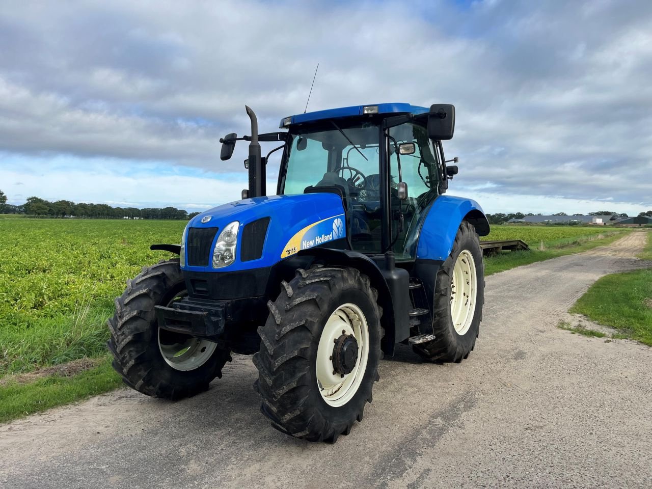 Traktor типа New Holland TS115A, Gebrauchtmaschine в Someren (Фотография 1)