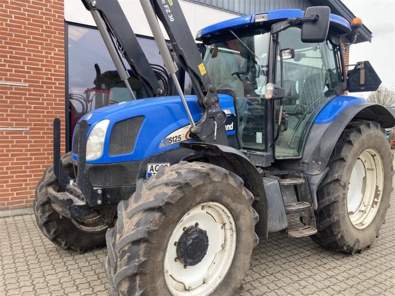 Traktor Türe ait New Holland TS125A m/ nyere Stoll Profiline FZ30læsser, Gebrauchtmaschine içinde Bredsten (resim 1)
