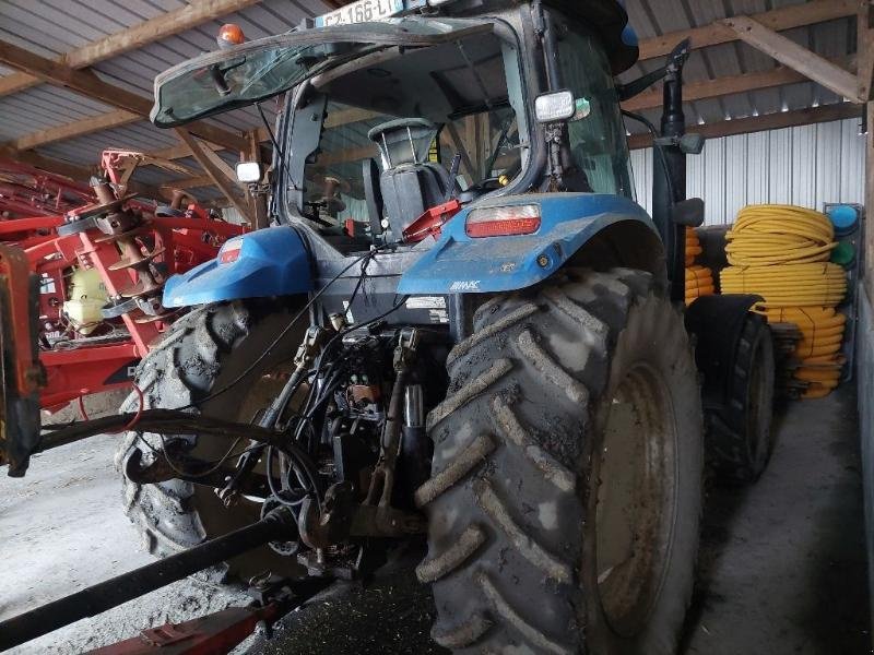 Traktor of the type New Holland TS125APLUS, Gebrauchtmaschine in CHATEAUBRIANT CEDEX (Picture 2)