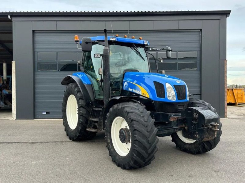 Traktor du type New Holland TS135A Electro command, Gebrauchtmaschine en BENNEKOM (Photo 1)