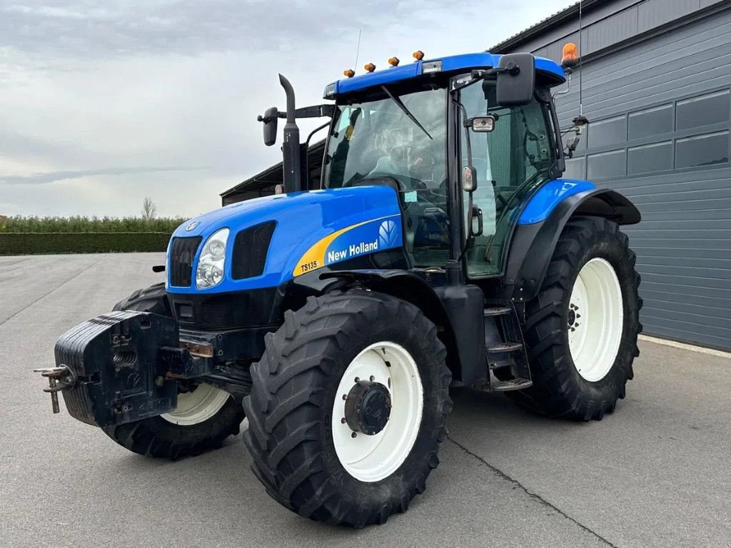 Traktor del tipo New Holland TS135A Electro command, Gebrauchtmaschine In BENNEKOM (Immagine 5)