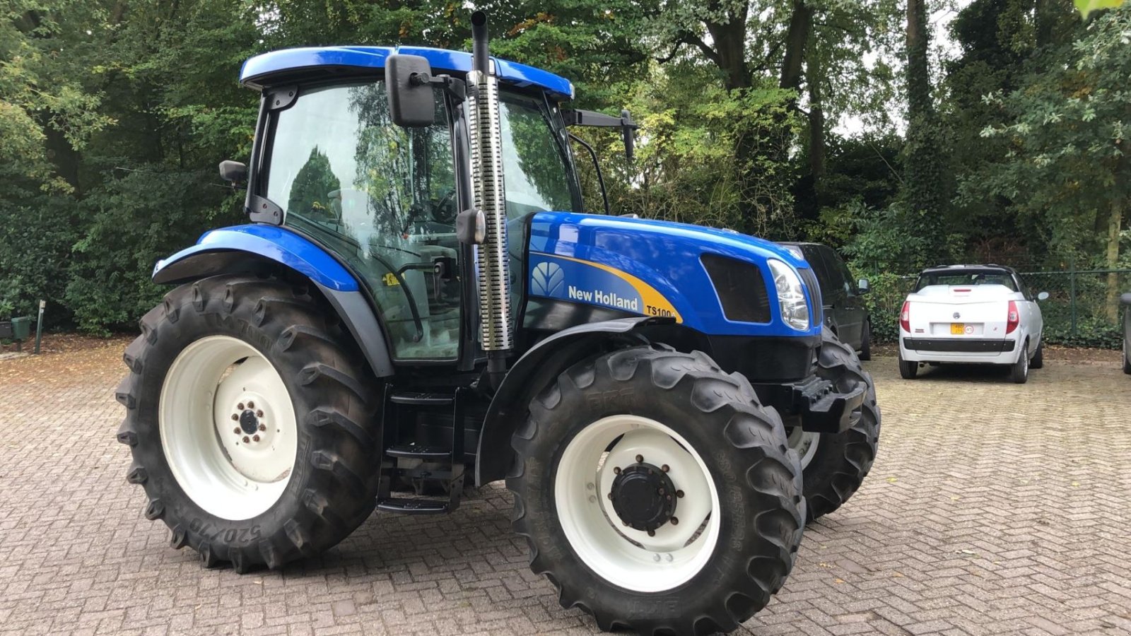 Traktor van het type New Holland TSA 100, Gebrauchtmaschine in Ederveen (Foto 1)