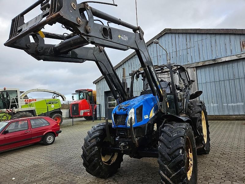 Traktor του τύπου New Holland TSA 110 Plus mit Frontlader, Gebrauchtmaschine σε Honigsee (Φωτογραφία 5)