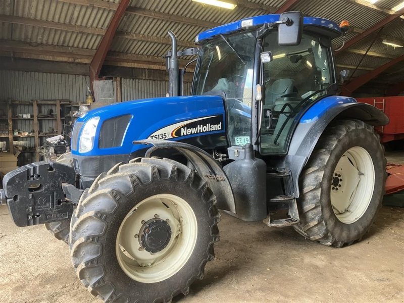 Traktor of the type New Holland TSA 135 Plus Supersteer, Gebrauchtmaschine in Roskilde (Picture 1)