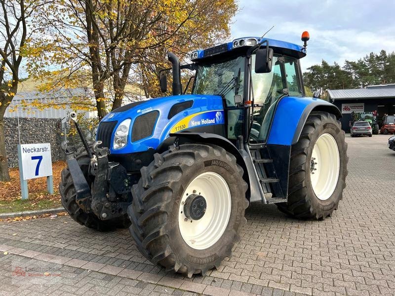 Traktor Türe ait New Holland TVT 170, Gebrauchtmaschine içinde Marl (resim 1)