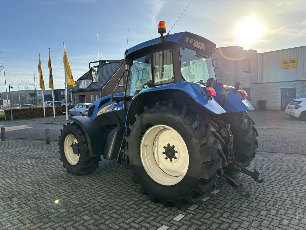 Traktor типа New Holland TVT135, Gebrauchtmaschine в BOEKEL (Фотография 2)