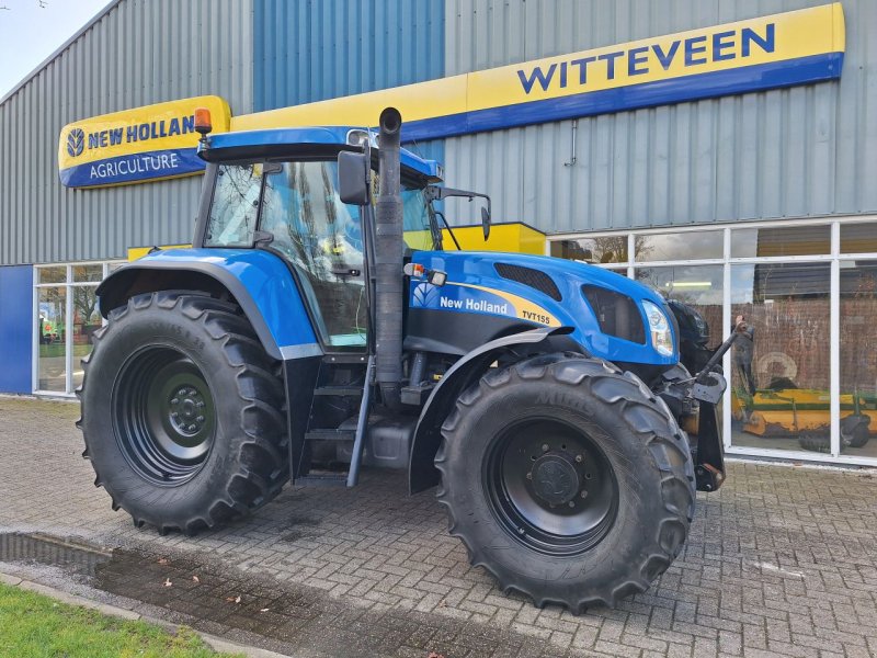 Traktor tipa New Holland TVT155, Gebrauchtmaschine u Wenum Wiesel