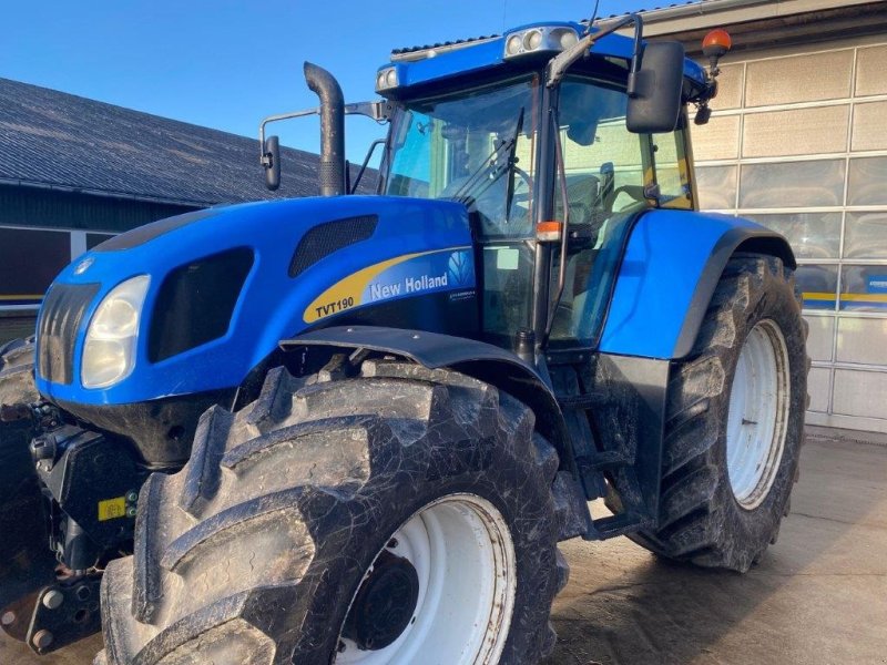 Traktor Türe ait New Holland TVT190 Med frontlift og Pto, Gebrauchtmaschine içinde Tinglev