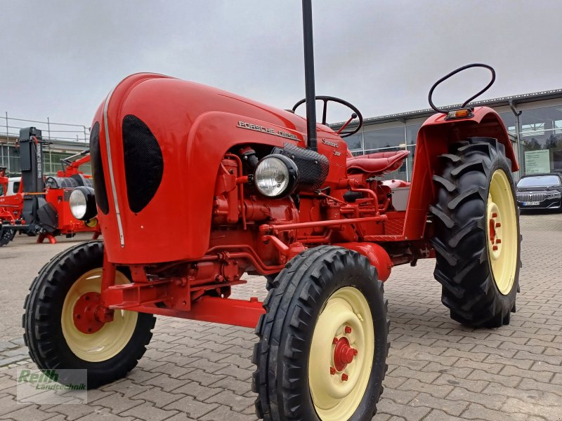 Traktor des Typs Porsche Standard 238, Gebrauchtmaschine in Wolnzach (Bild 1)