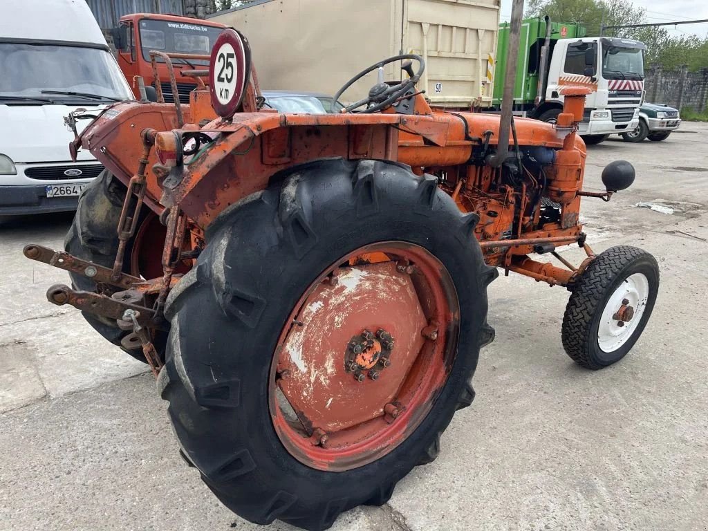 Traktor typu Renault **2CYL-LUCHTGEKOELD**, Gebrauchtmaschine w Kessel (Zdjęcie 7)