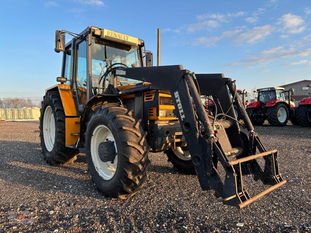 Traktor des Typs Renault 103.14 (R 7822-A-S), Gebrauchtmaschine in Steinheim (Bild 3)