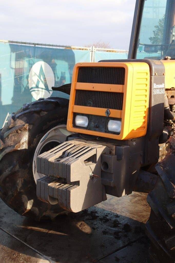 Traktor des Typs Renault 103.14, Gebrauchtmaschine in Antwerpen (Bild 11)