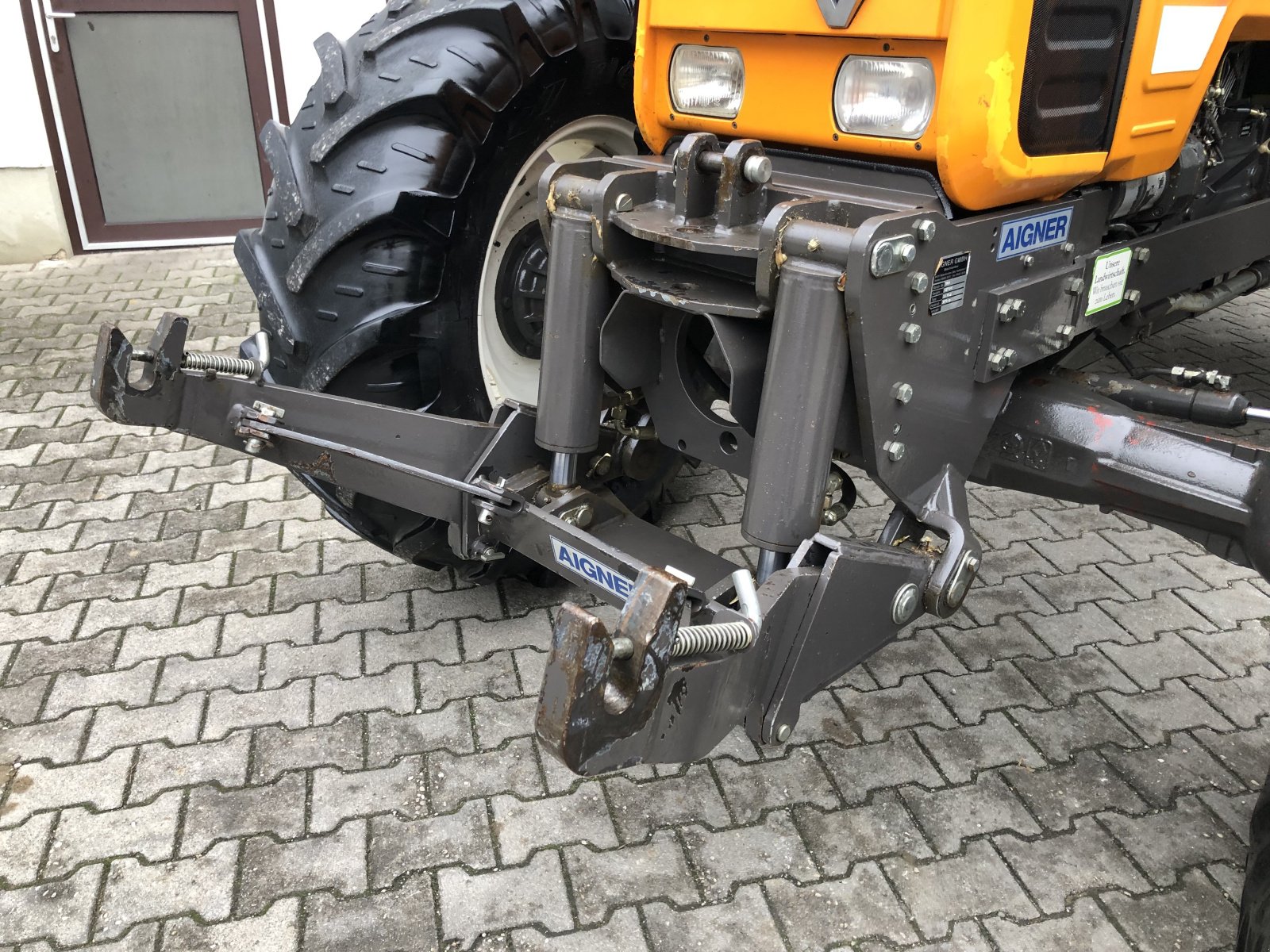 Traktor del tipo Renault 106-54 TL, Gebrauchtmaschine en Bodenkirchen (Imagen 5)