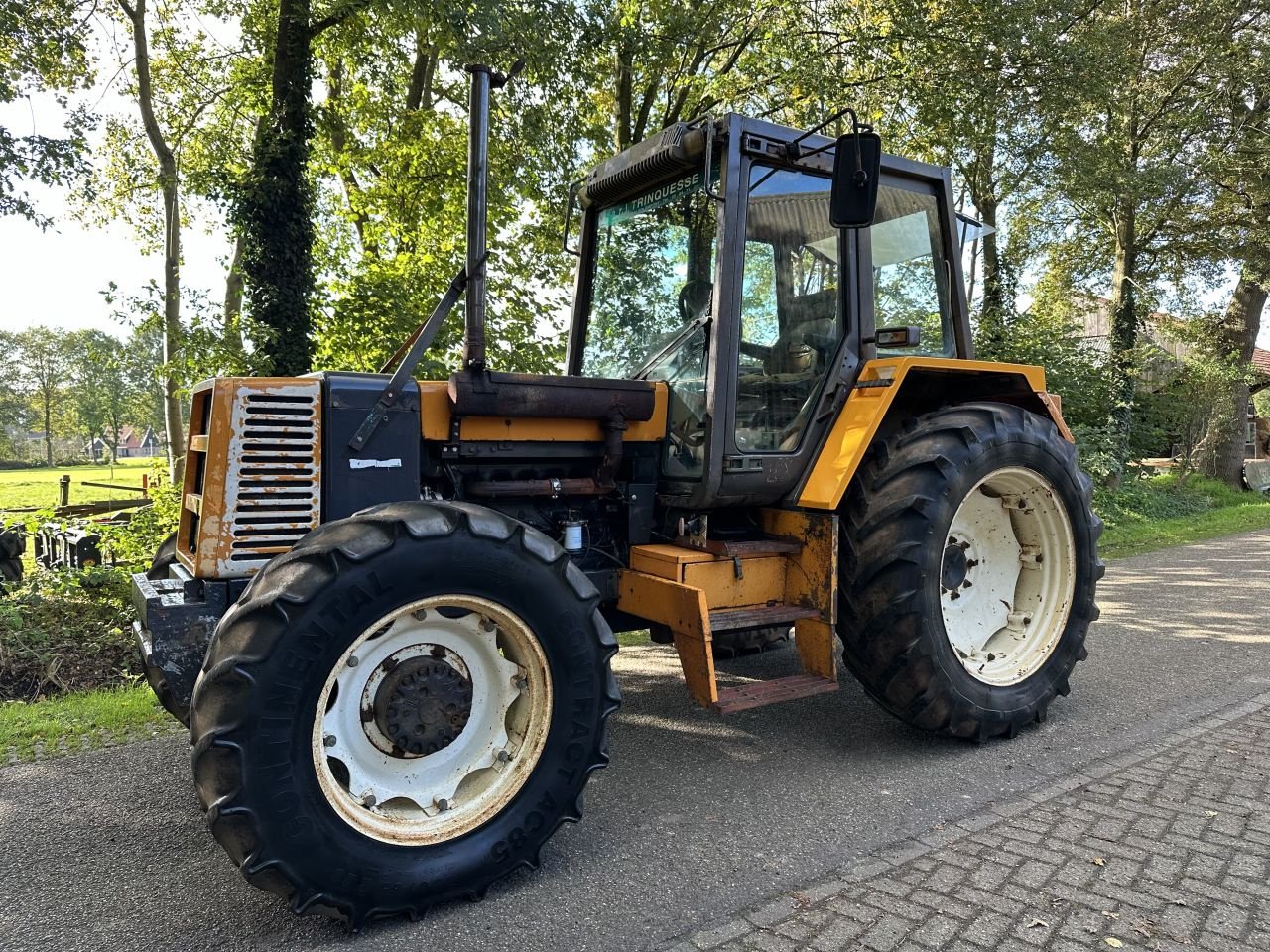 Traktor des Typs Renault 113-14, Gebrauchtmaschine in Rossum (Bild 8)