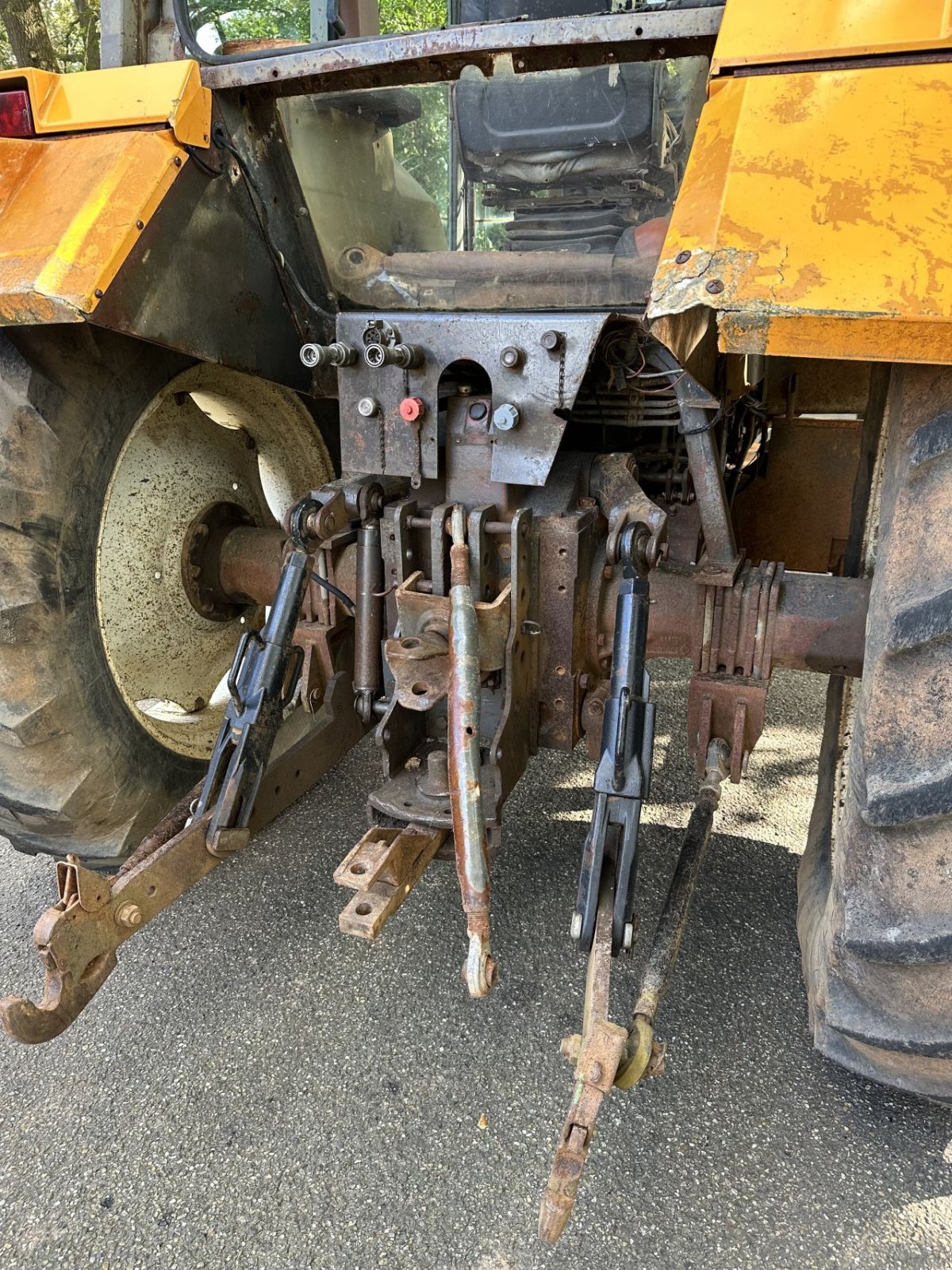 Traktor za tip Renault 113-14, Gebrauchtmaschine u Rossum (Slika 5)