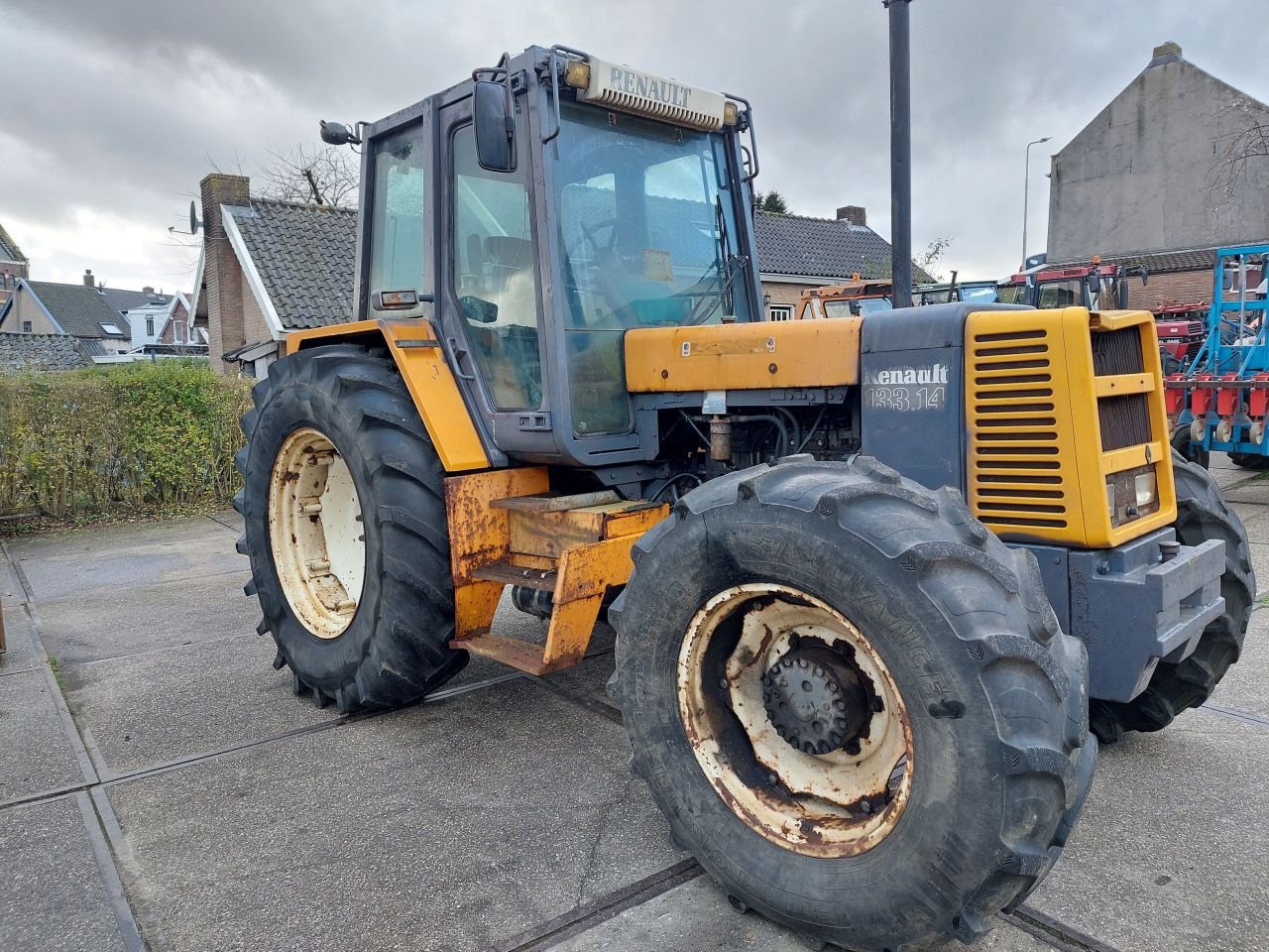 Traktor typu Renault 133.14 TX, Gebrauchtmaschine v Ouderkerk aan den IJssel (Obrázek 2)