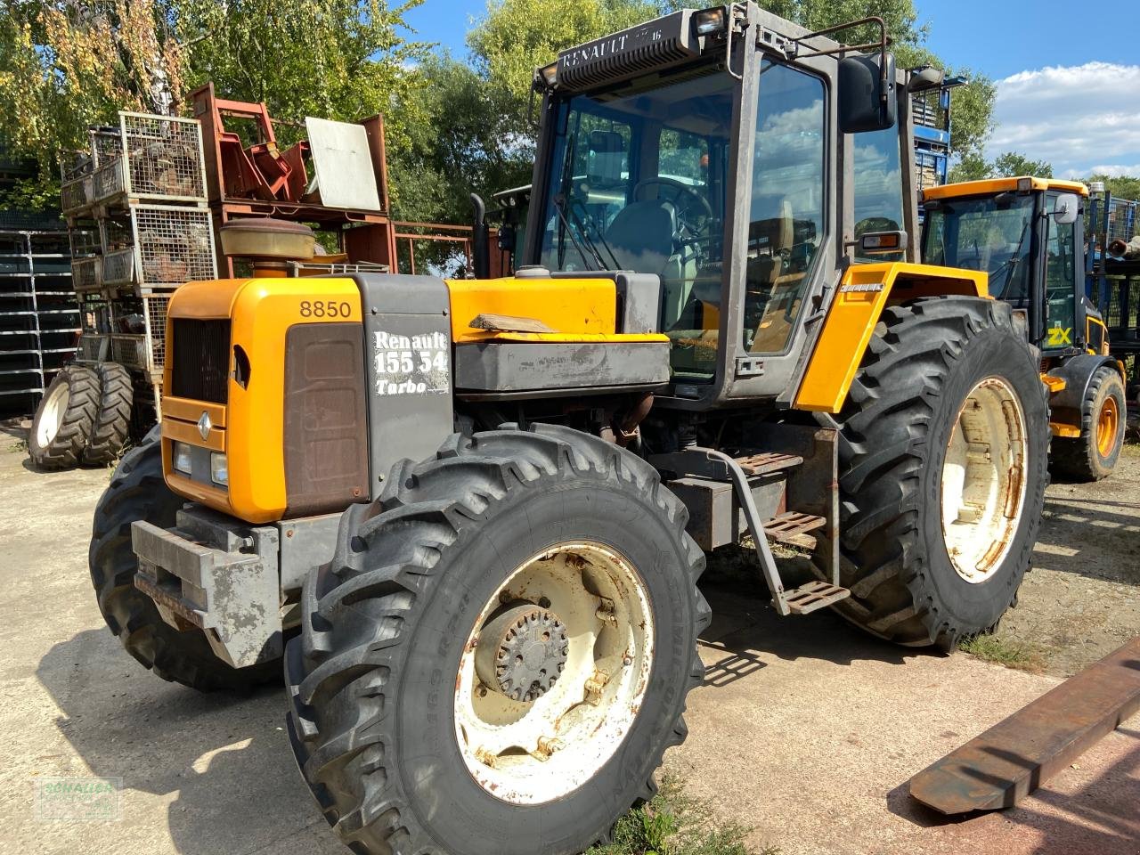 Traktor типа Renault 155-54 TZ Tractoshift, demontiert, nur in Teilen zu verkaufen, Gebrauchtmaschine в Geiselhöring (Фотография 3)