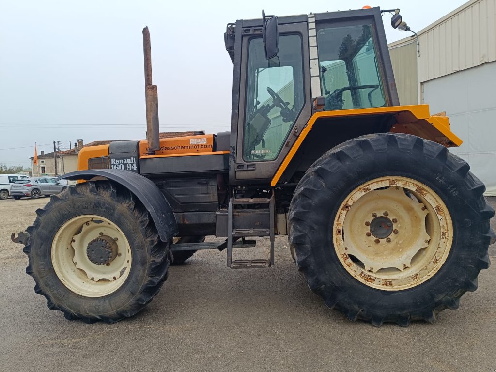 Traktor des Typs Renault 160.94 tz, Gebrauchtmaschine in Lérouville (Bild 5)