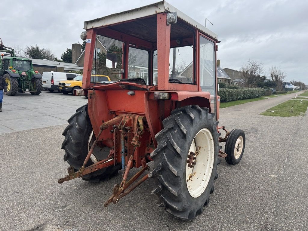 Traktor типа Renault 461, Gebrauchtmaschine в Callantsoog (Фотография 11)