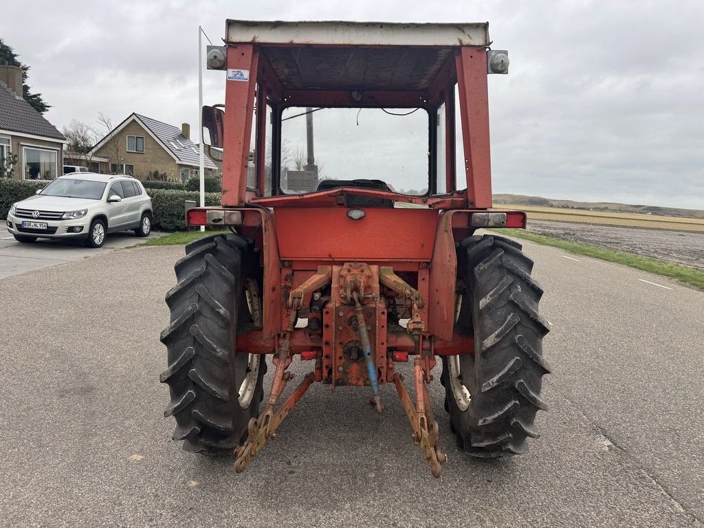 Traktor типа Renault 461, Gebrauchtmaschine в Callantsoog (Фотография 10)