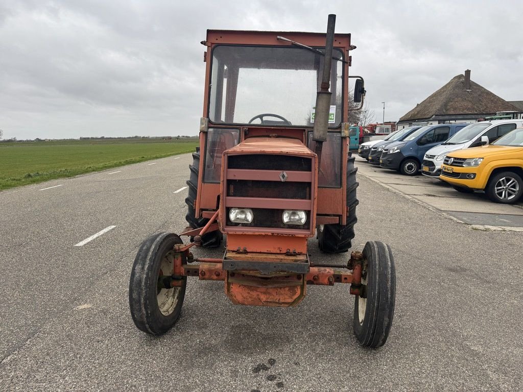 Traktor типа Renault 461, Gebrauchtmaschine в Callantsoog (Фотография 2)