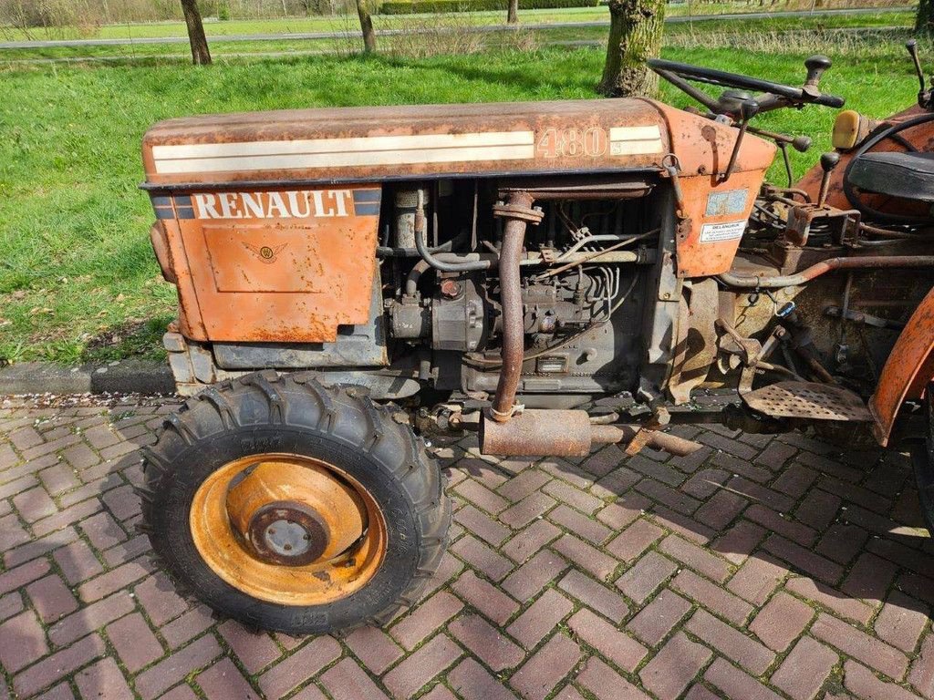 Traktor tipa Renault 480, Gebrauchtmaschine u Antwerpen (Slika 3)