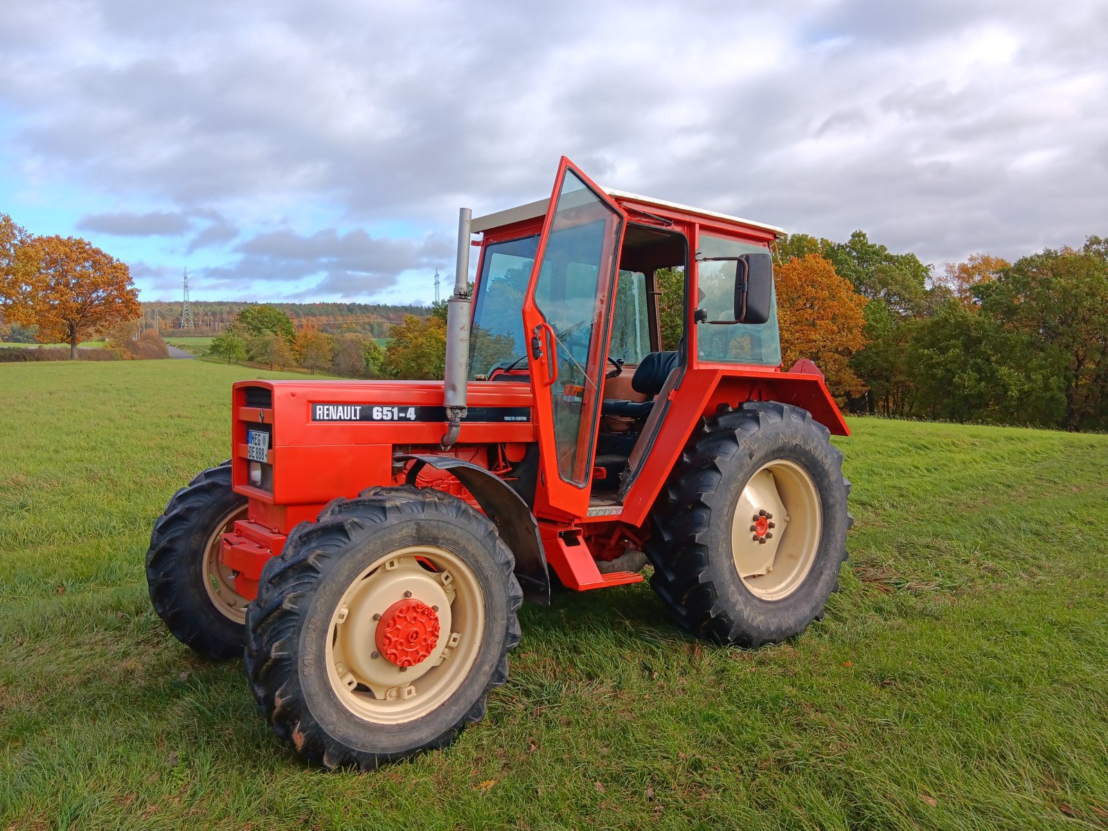 Traktor typu Renault 651-4, Gebrauchtmaschine v Körle (Obrázok 2)