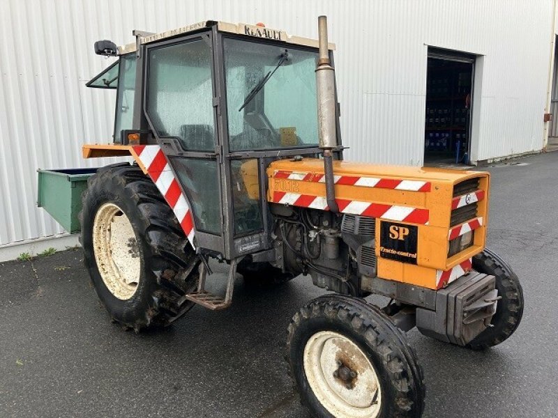 Traktor du type Renault 70-12 SP, Gebrauchtmaschine en Charnay-lès-macon (Photo 2)