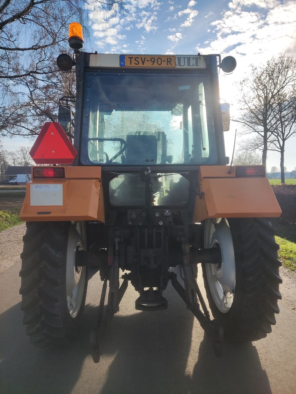 Traktor del tipo Renault 80-14, Gebrauchtmaschine In Klarenbeek (Immagine 4)