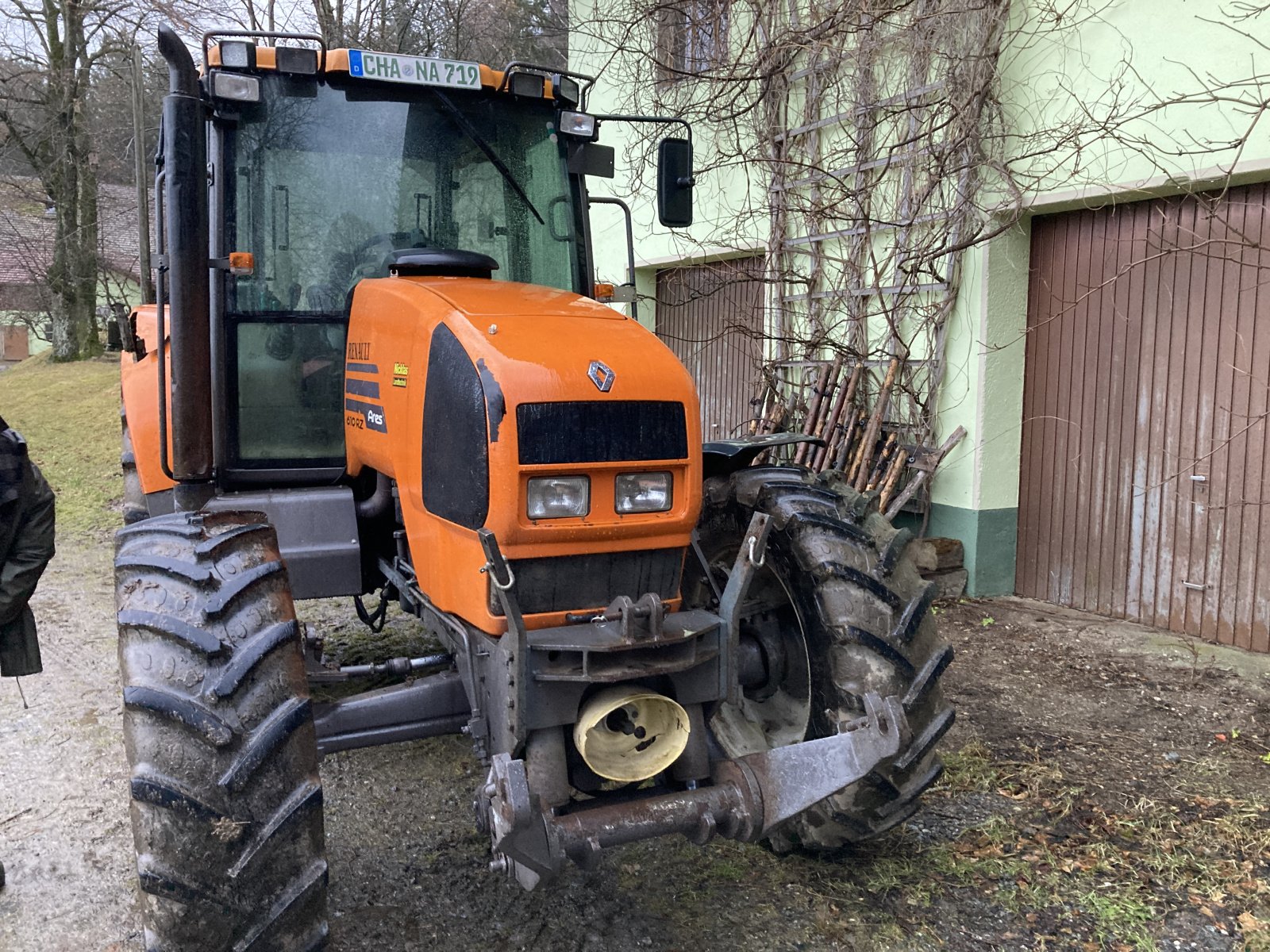 Traktor za tip Renault Ares 610 RZ, Gebrauchtmaschine u Bodenwöhr/ Taxöldern (Slika 1)