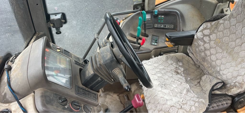 Traktor del tipo Renault Ares 610 RZ, Gebrauchtmaschine en SAINTE GENEVIEVE SUR AGENCE (Imagen 4)