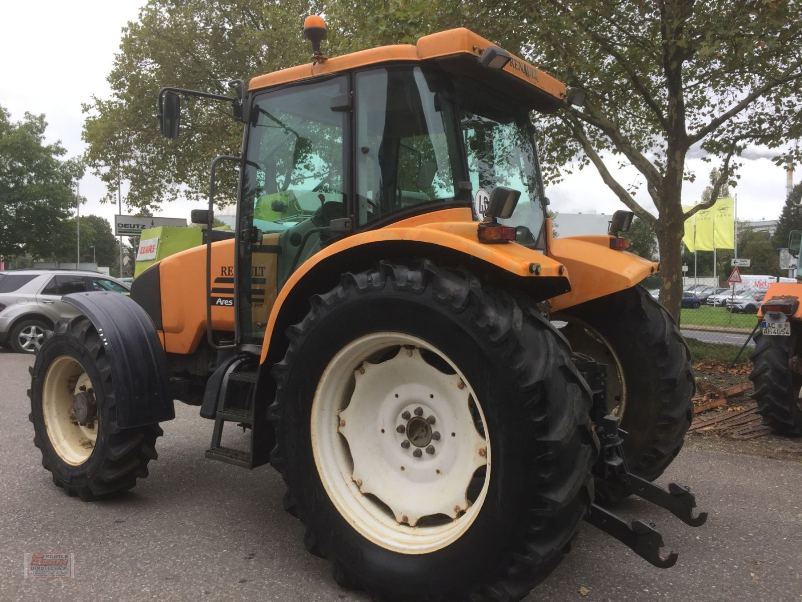 Traktor van het type Renault Ares 620 RX, Gebrauchtmaschine in Jülich (Foto 2)