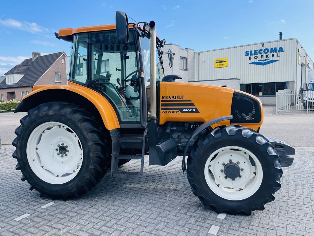 Traktor van het type Renault Ares 620 RZ, Gebrauchtmaschine in BOEKEL (Foto 9)