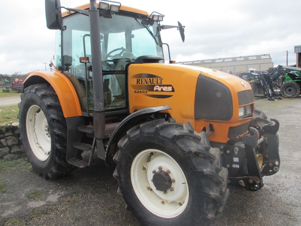 Traktor tip Renault ares 626 RZ, Gebrauchtmaschine in RODEZ (Poză 1)