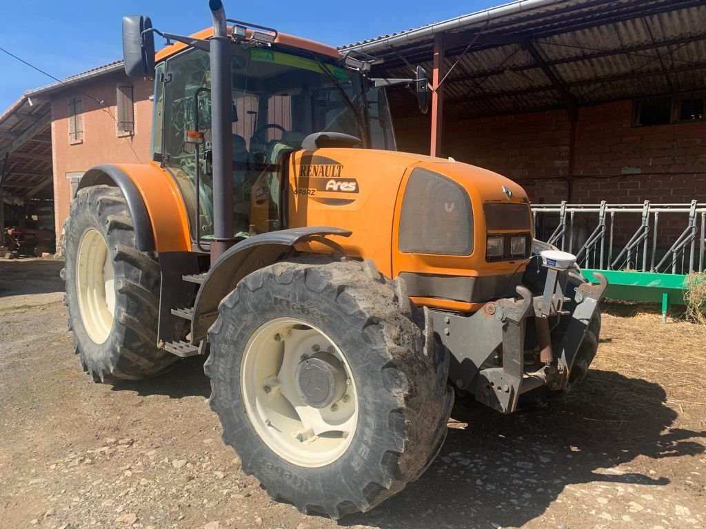 Traktor van het type Renault ARES 696 RZ, Gebrauchtmaschine in L'Isle-en-Dodon (Foto 2)