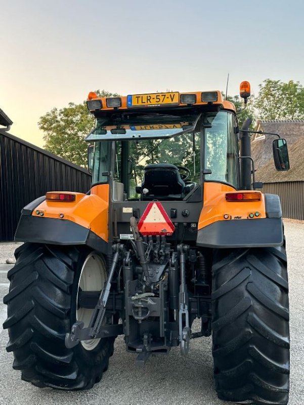 Traktor of the type Renault ARES RZ610, Gebrauchtmaschine in Linde (dr) (Picture 4)