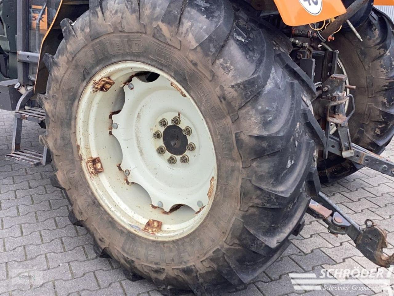 Traktor tip Renault CERES 325 X, Gebrauchtmaschine in Lastrup (Poză 7)