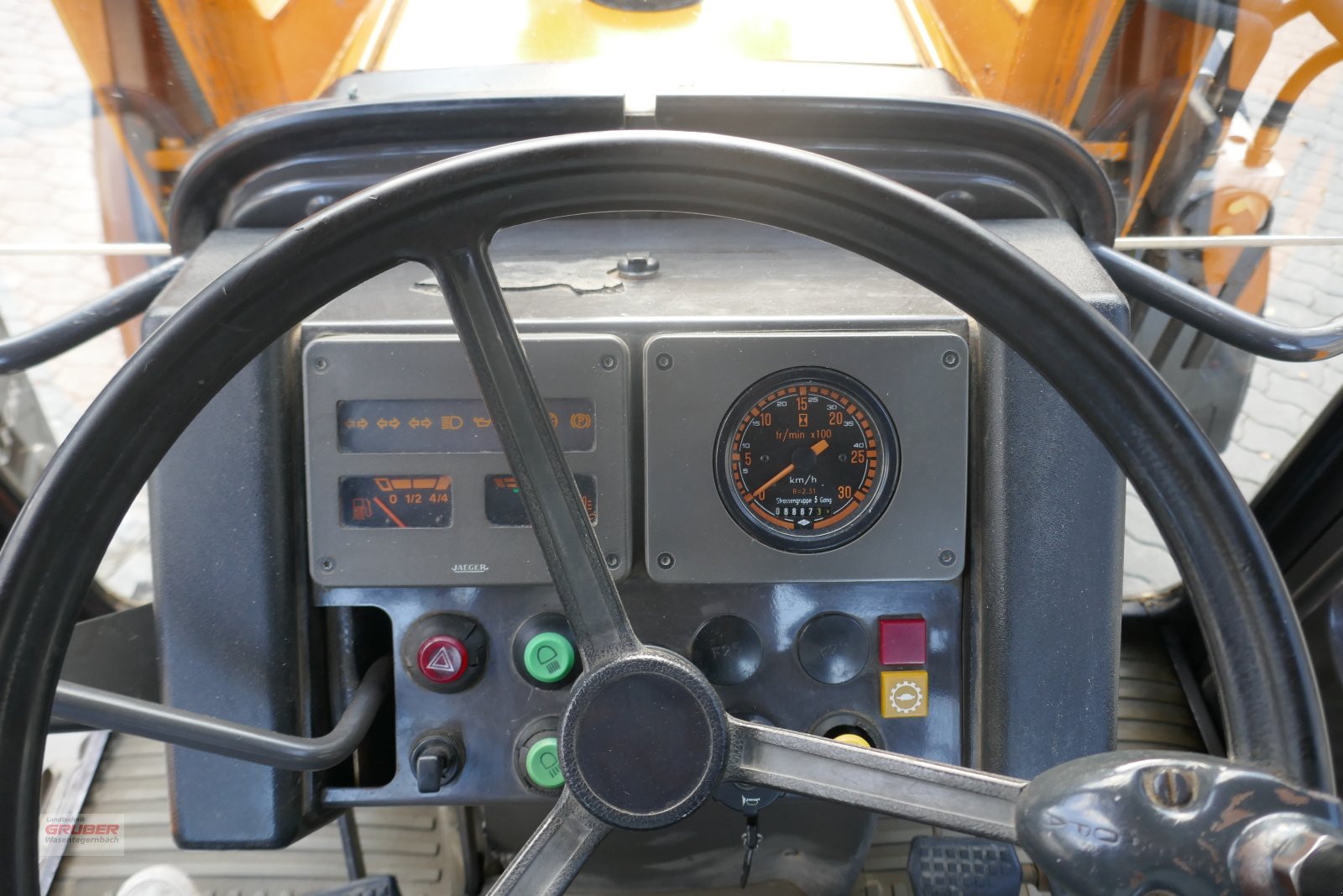 Traktor tip Renault Ceres 85 + FL MX 4070, Gebrauchtmaschine in Dorfen (Poză 12)