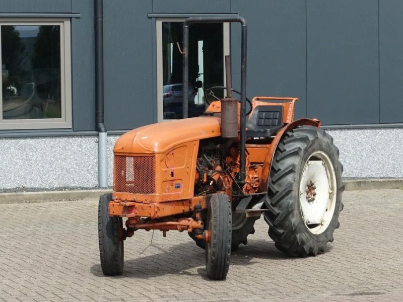 Traktor del tipo Renault Super 7 2wd / Smalspoor / Margetrekker, Gebrauchtmaschine en Swifterband (Imagen 1)