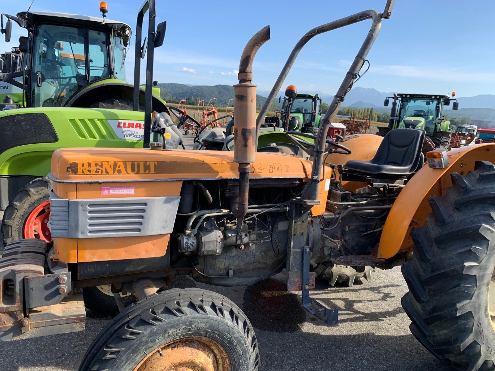 Traktor typu Renault Tracteur agricole 42-70 F Renault, Gebrauchtmaschine w SAINT GAUDENS (Zdjęcie 2)