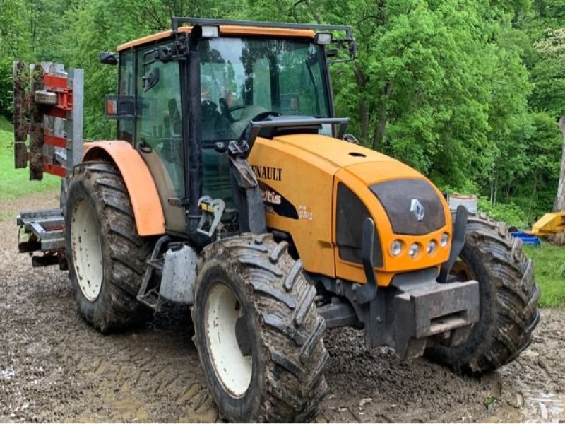 Traktor typu Renault Tracteur agricole CELTIS 446 RC Renault, Gebrauchtmaschine v SAINT GAUDENS