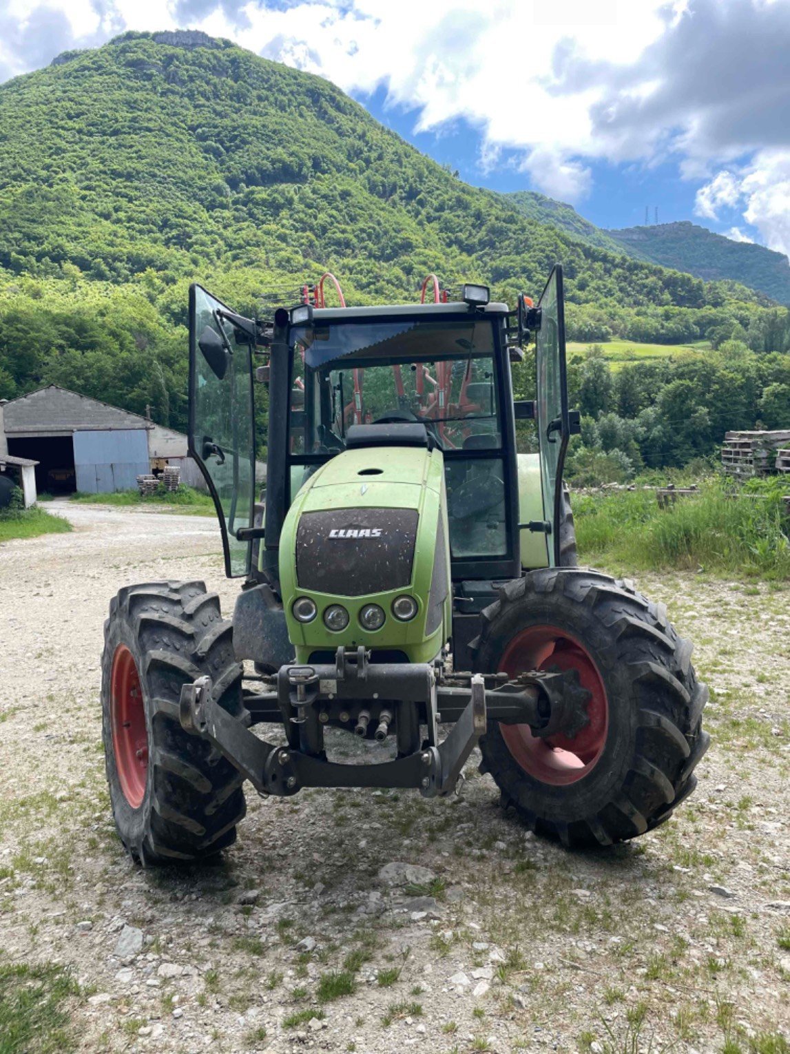 Traktor del tipo Renault Tracteur agricole CELTIS 446RX Renault, Gebrauchtmaschine en ROYNAC (Imagen 4)