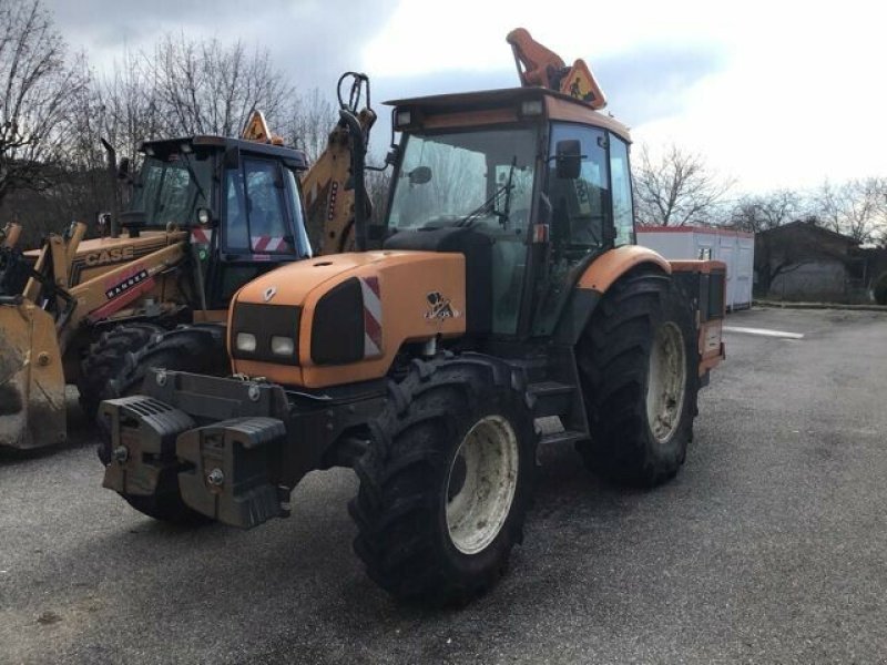 Traktor του τύπου Renault TRACTEUR RENAULT ERGOS 110 4RM, Gebrauchtmaschine σε CHATEAU GAILLARD (Φωτογραφία 1)