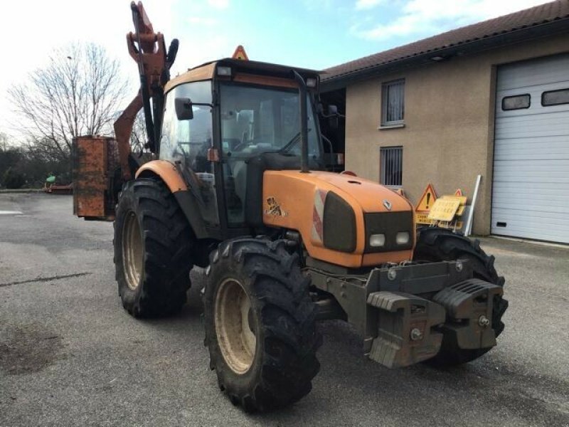 Traktor typu Renault TRACTEUR RENAULT ERGOS 110 4RM, Gebrauchtmaschine w CHATEAU GAILLARD (Zdjęcie 2)