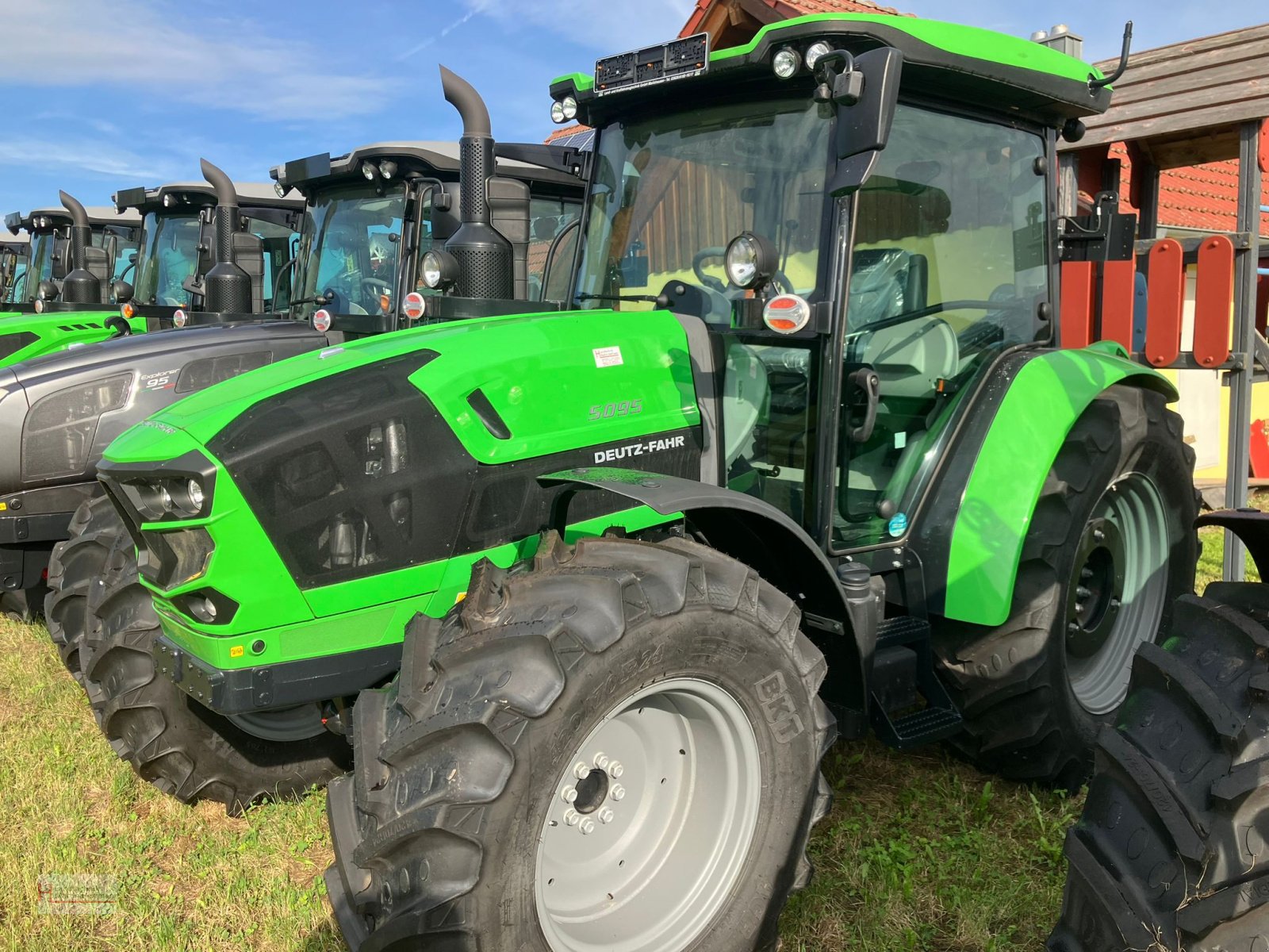 Traktor tipa Same Explorer 95, Deutz 5095 GS, Deutz 5100 GS, Neumaschine u Steinfeld (Slika 12)