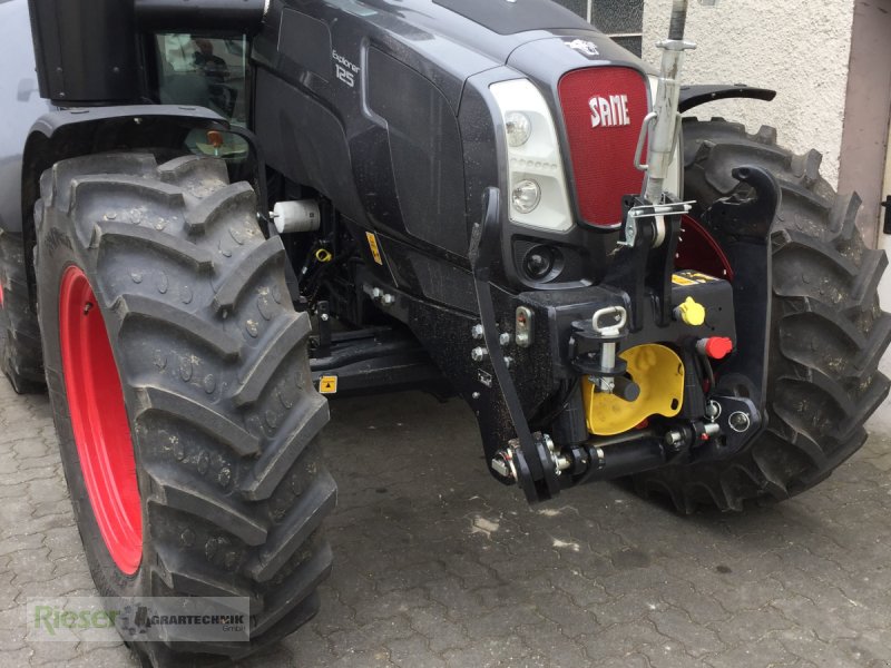 Traktor van het type Same Explorer 95 GS, mit EHR und autom. Zapfwellenschaltung auf Wunsch Fronthydraulik und Frontzapfwelle, Neumaschine in Nördlingen (Foto 1)