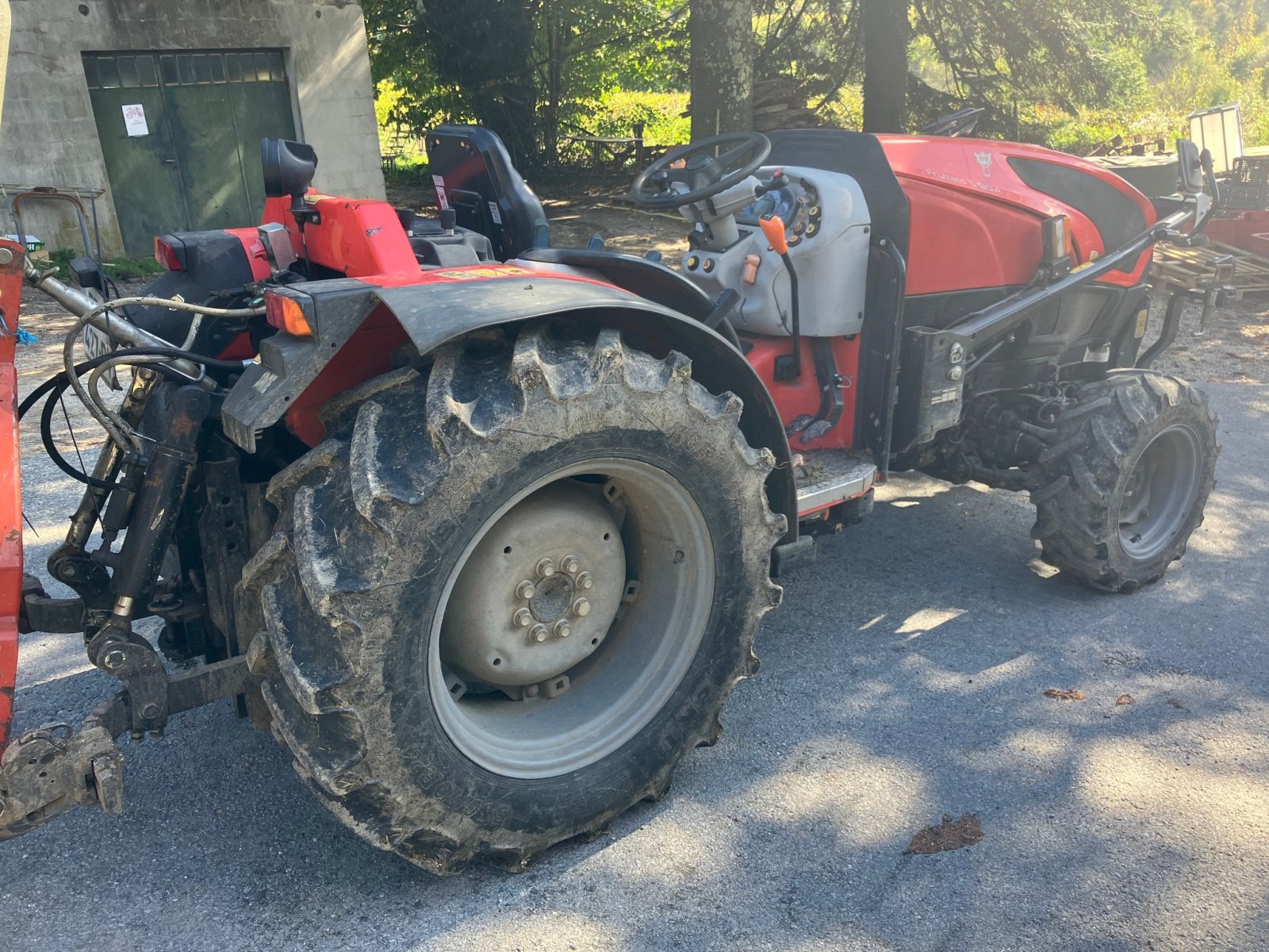 Traktor tip Same Tracteur agricole FRUTTETO Same, Gebrauchtmaschine in ROYNAC (Poză 8)